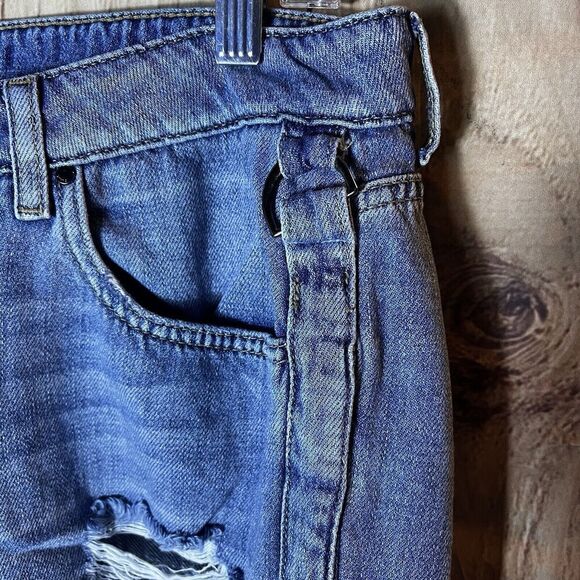 Guess- Tomboy Distressed style Women’s Jeans size: 31 - Picture 4 of 10